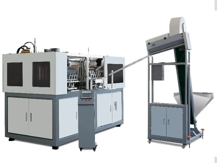 Màquina d'emmotllament per bufat d'ampolles de plàstic per estalviar energia